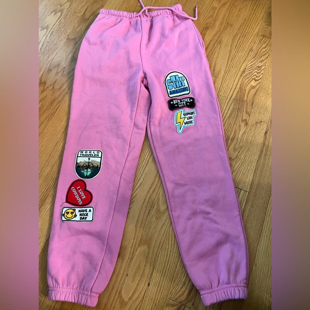- NWOT Vinyl Icons Patch Sweatpants in Pink Bubblegum